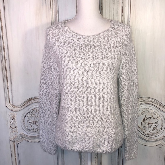Buffalo Softest Eyelash Yarn in White and Soft Gray Long Sleeve Popover Sweater - Picture 1 of 12